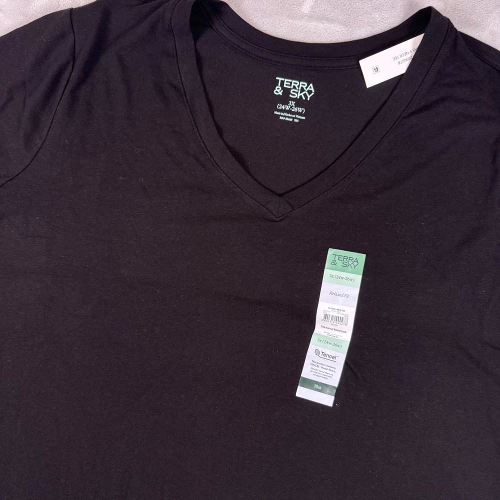 Terra & Sky Womens 3X Black V-Neck Short Sleeve Relaxed Fit Tencel Modal Tee
